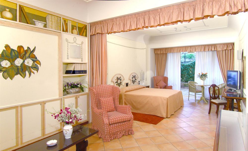 Hotel Shangri-La Roma By Omnia Hotels Exterior foto